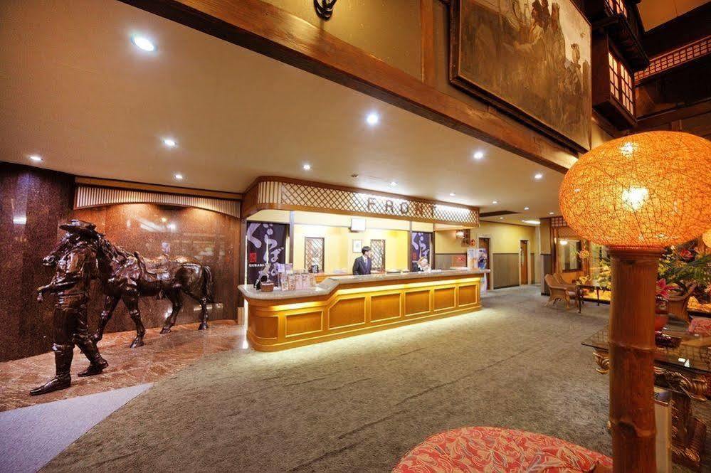 Hotel Gurabatei Awara Exteriér fotografie
